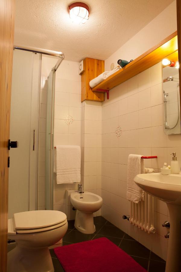 Le Rosier B&B E Appartamento Saint-Vincent Esterno foto