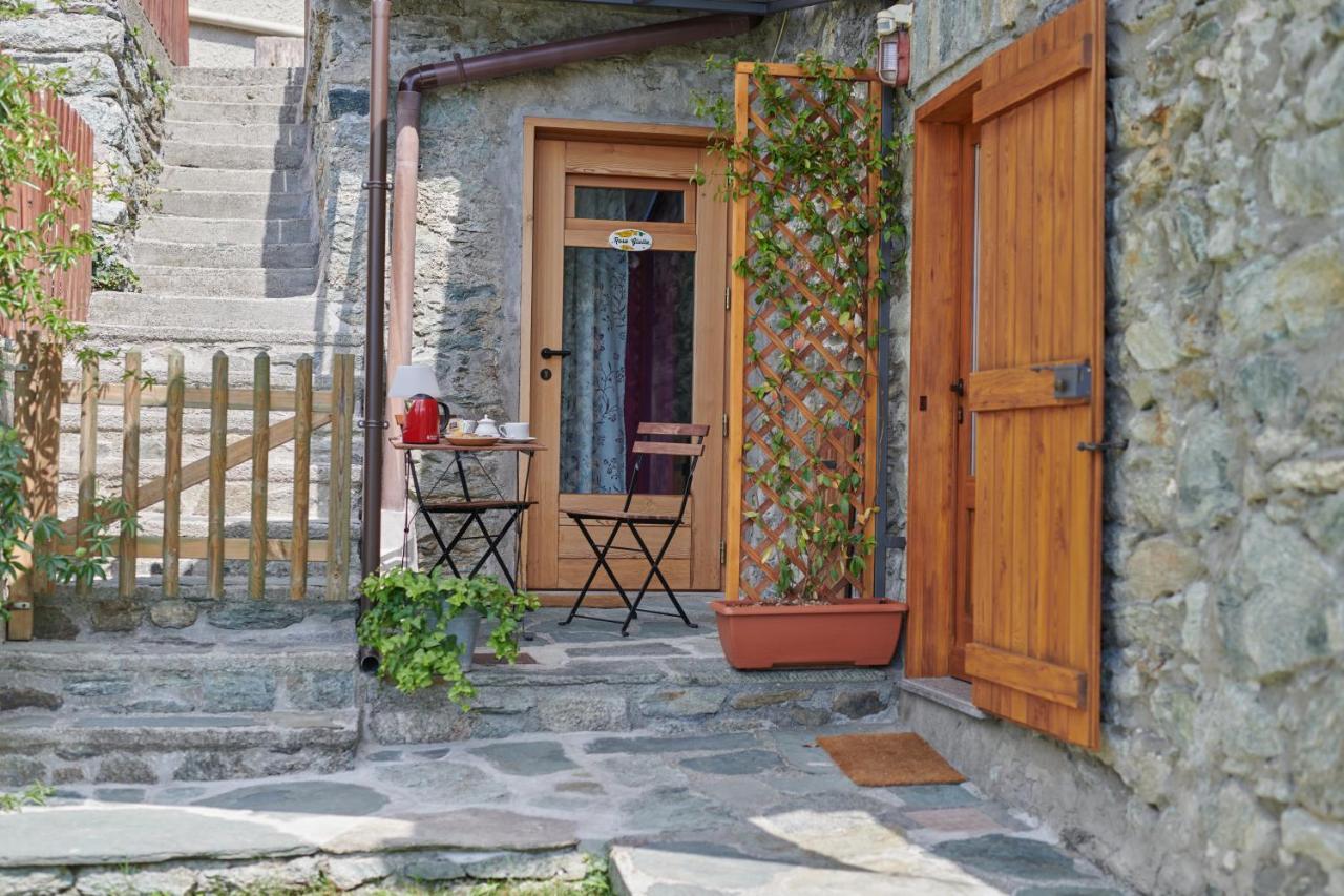 Le Rosier B&B E Appartamento Saint-Vincent Esterno foto
