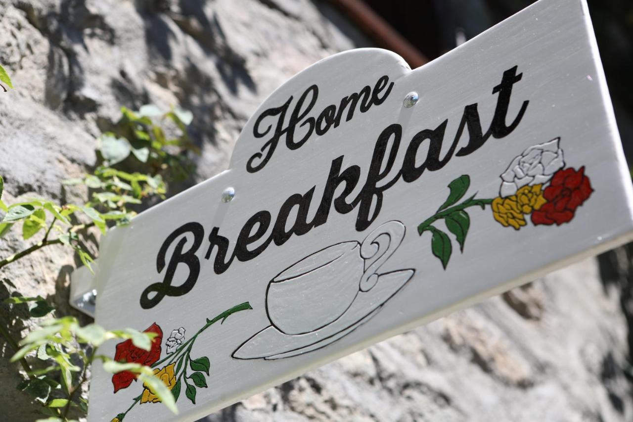 Le Rosier B&B E Appartamento Saint-Vincent Esterno foto