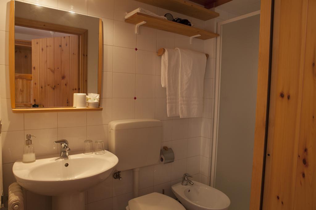 Le Rosier B&B E Appartamento Saint-Vincent Esterno foto